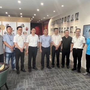 上海市松江區(qū)退役軍人局召開“感恩軍隊(duì) 服務(wù)國防”松江企業(yè)家代表座談會(huì)